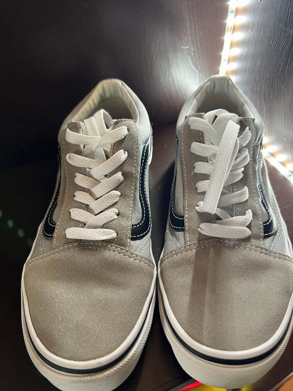 Vans Old Skool Kids Size 5.5 Gray Suede Canvas Fits women 6.5